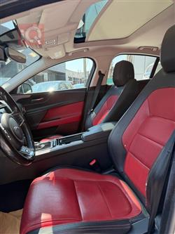 جاكوار XE